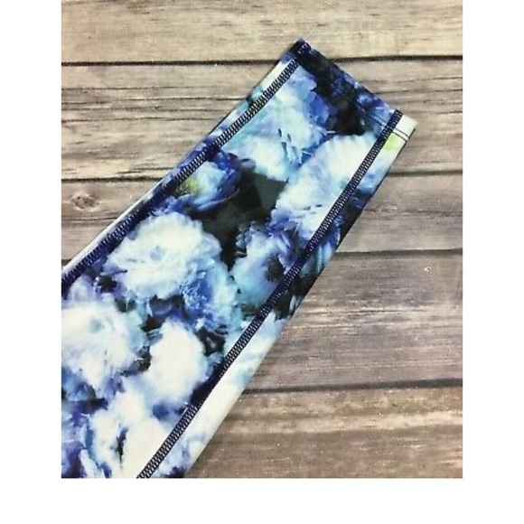 Athleta Full Length Legging - size small - Picture 6 of 6